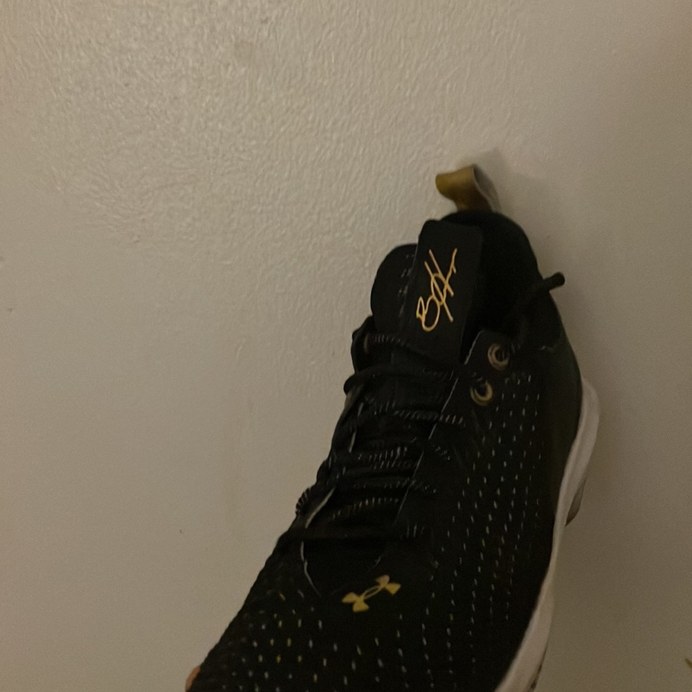 Baseball cleats - Picture 2 of 5